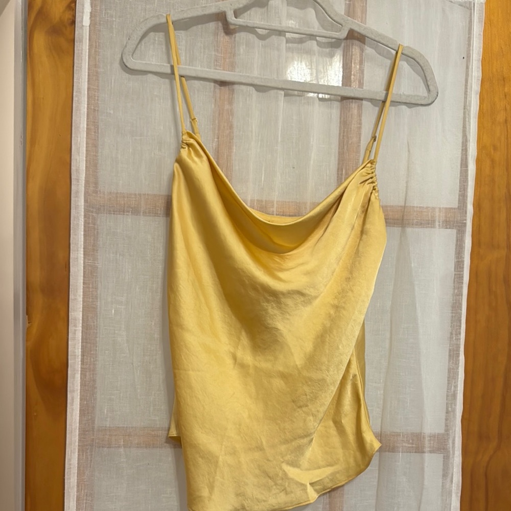 Wilfred - Aritzia Yellow & White Draped Camisole M